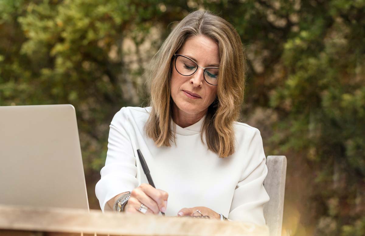 Your Guide to a Life Coaching Certification Program Everything You Need to Know