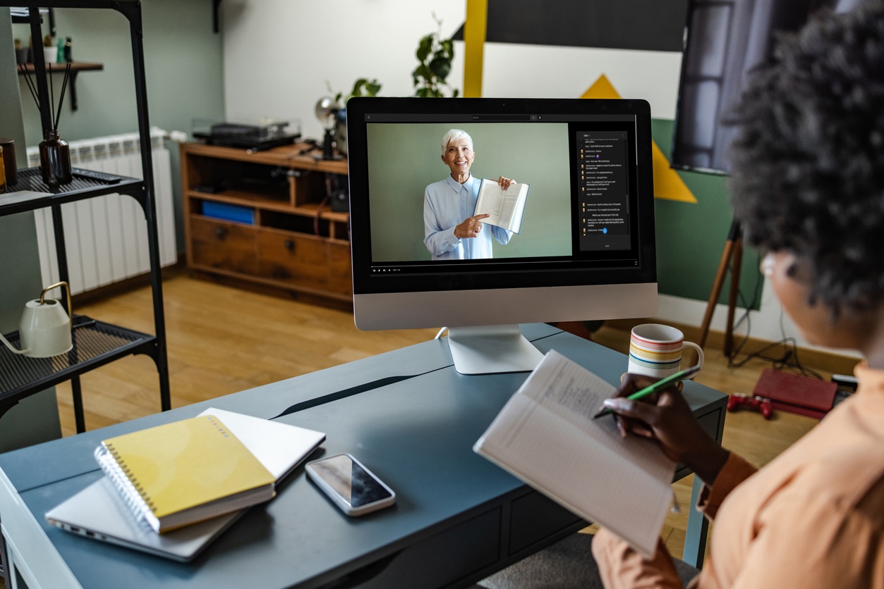Why Businesses Choose Businessly for Online Webinars